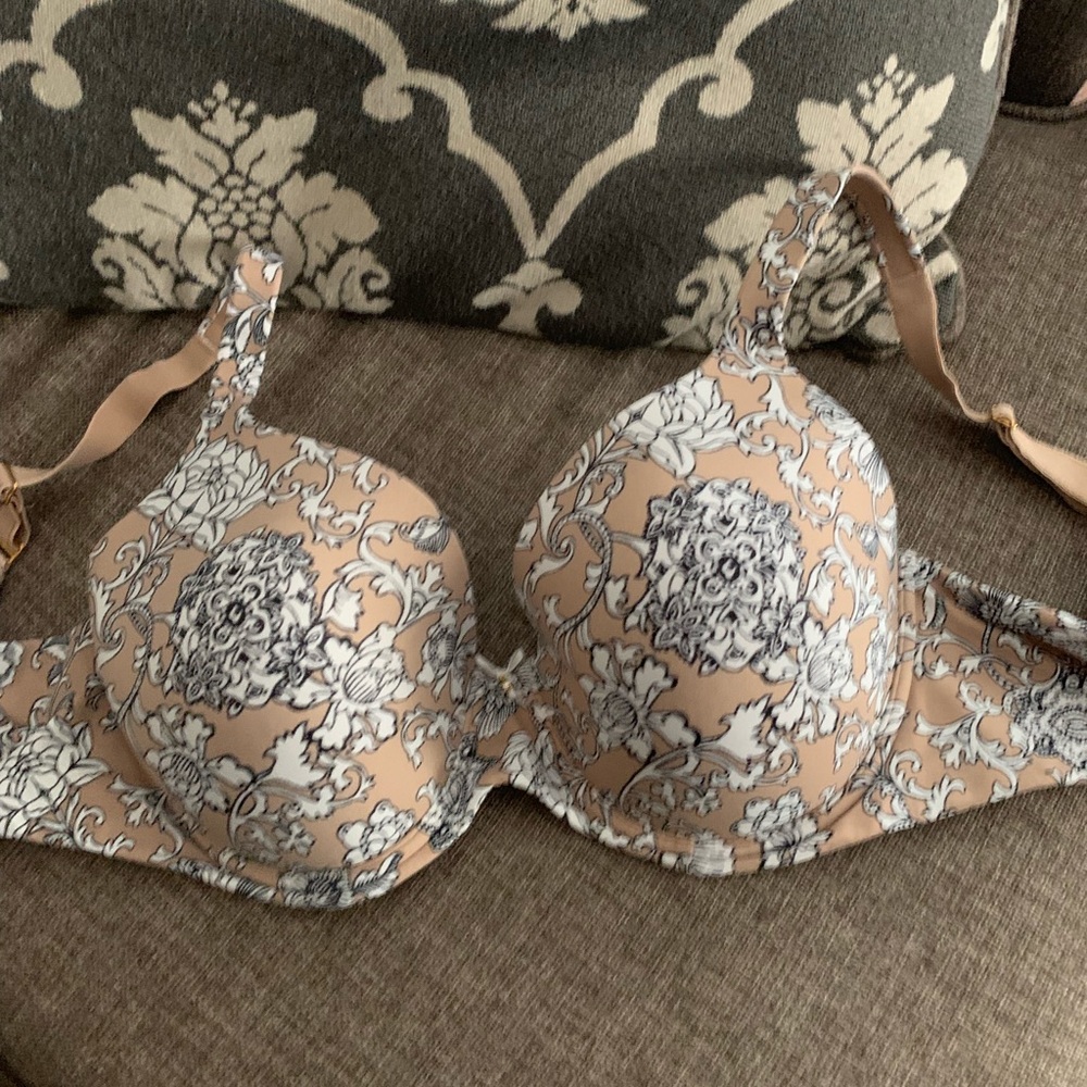 Soma 40D embraceable full coverage bra